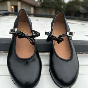BLOCH Tap shoes Y13.5 Black Mary Jane Flats with Bow